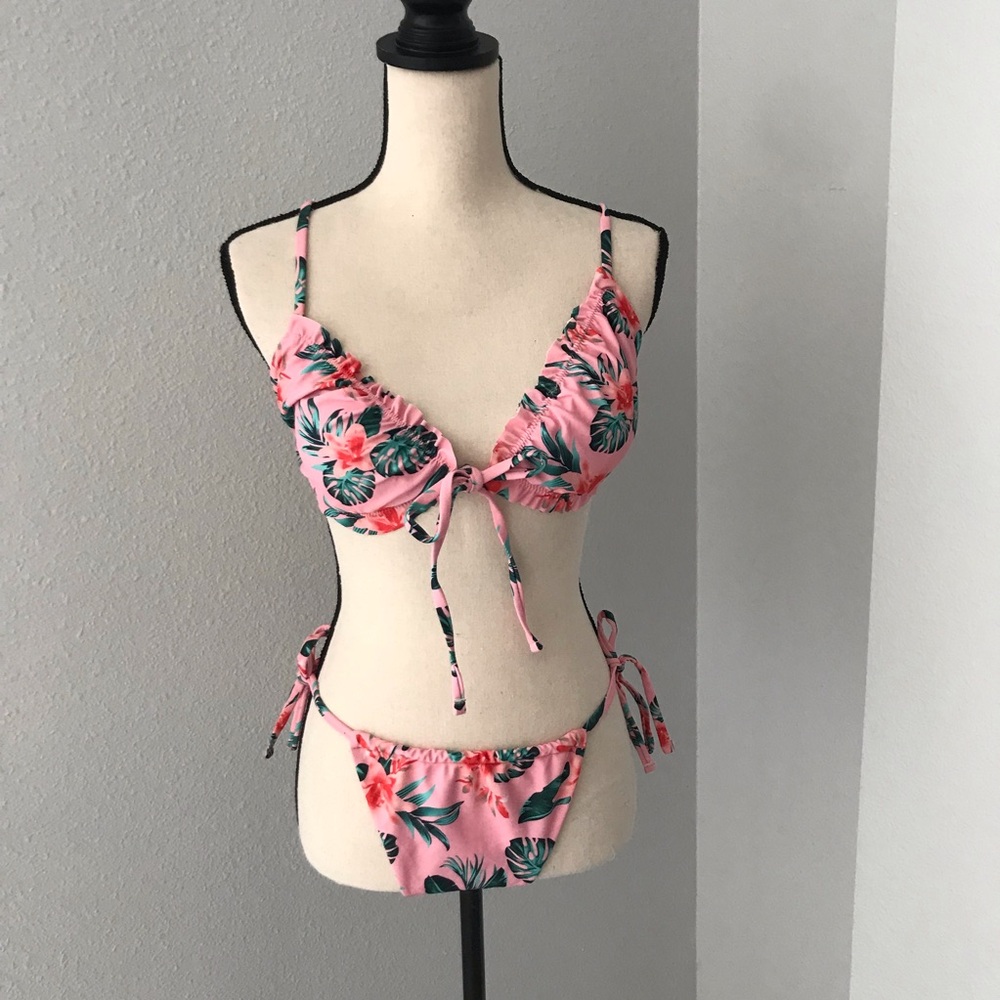 WOMEN Tropical Print Top and Bottom Pink Bikini Set | L
